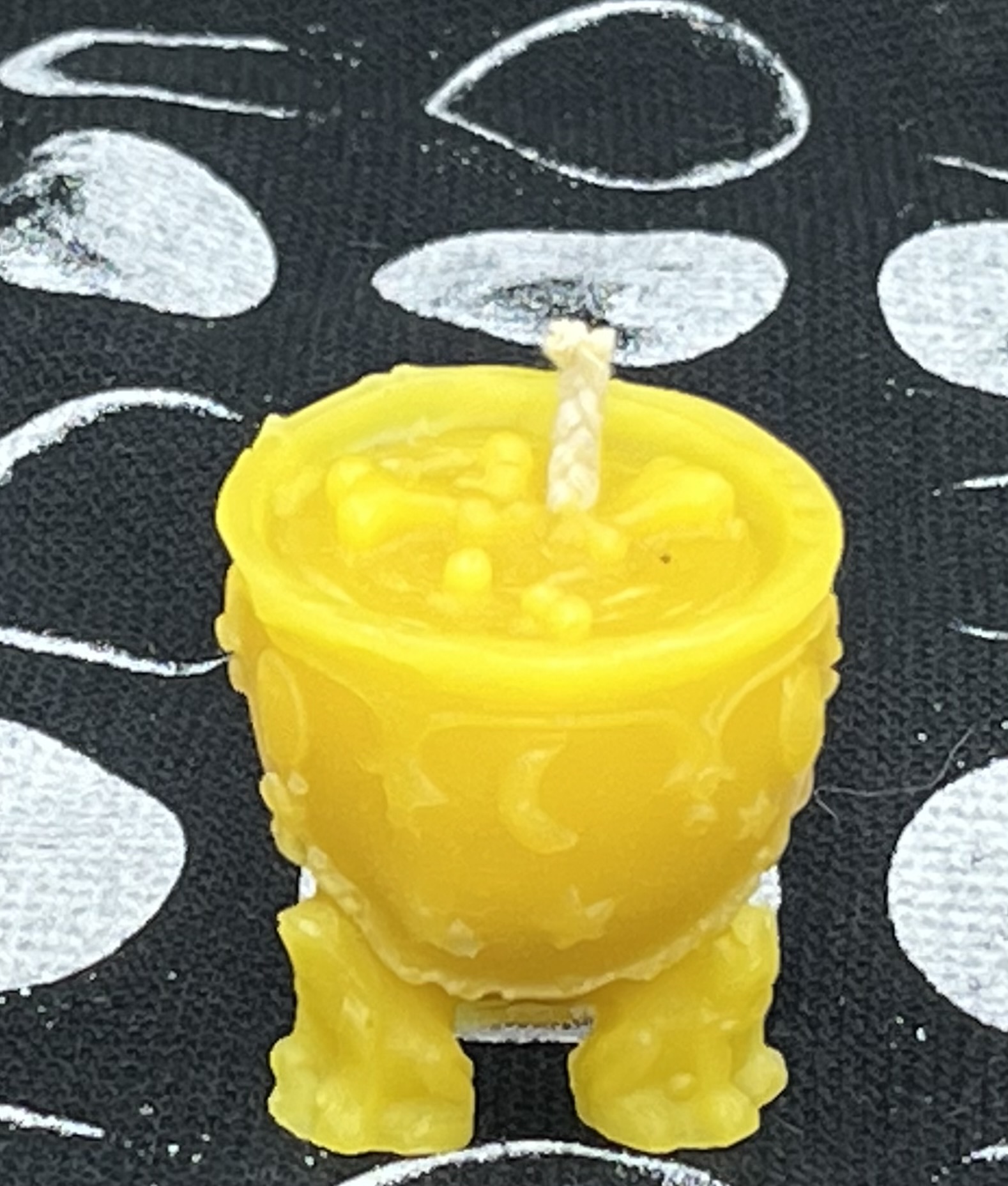 Mini Cauldron Beeswax Candle